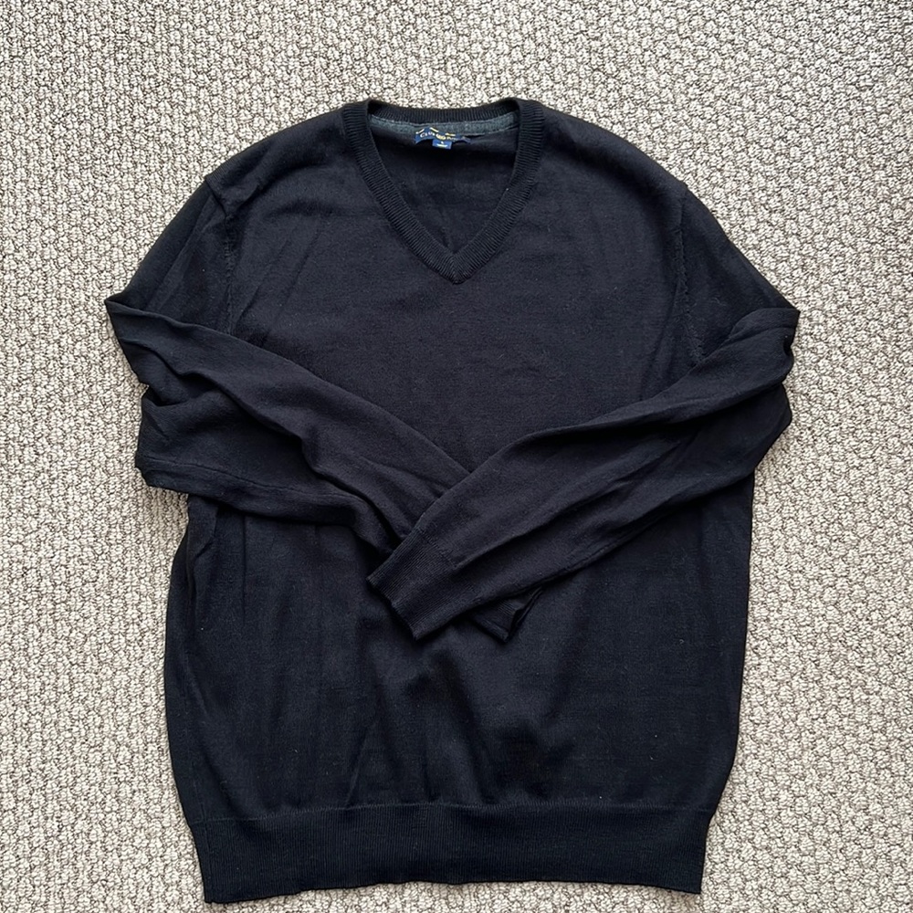 Club room Black V-Neck Sweater
